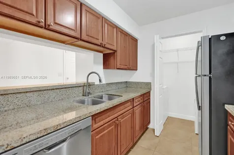 949 Riverside Drive Coral Springs FL 33071