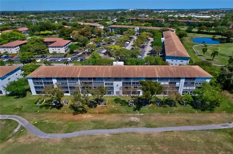 400 SW 134th Way Pembroke Pines FL 33027