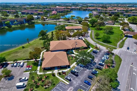 400 SW 134th Way Pembroke Pines FL 33027