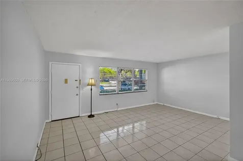 400 SW 134th Way Pembroke Pines FL 33027
