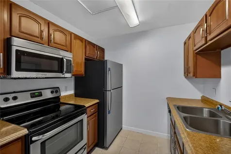 400 SW 134th Way Pembroke Pines FL 33027