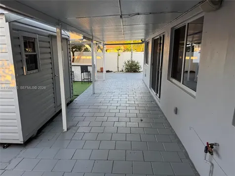 5211 NW 196th Terrace Miami Gardens FL 33055