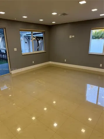 5211 NW 196th Terrace Miami Gardens FL 33055