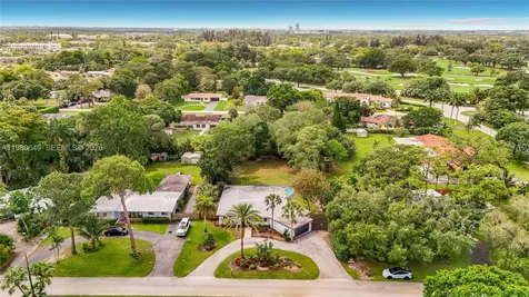 4330 SW 7th Street Plantation FL 33317