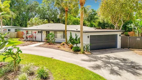 4330 SW 7th Street Plantation FL 33317
