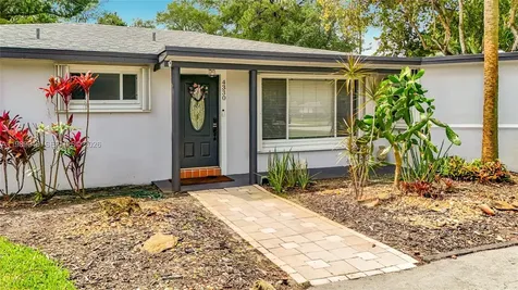 4330 SW 7th Street Plantation FL 33317