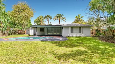 4330 SW 7th Street Plantation FL 33317
