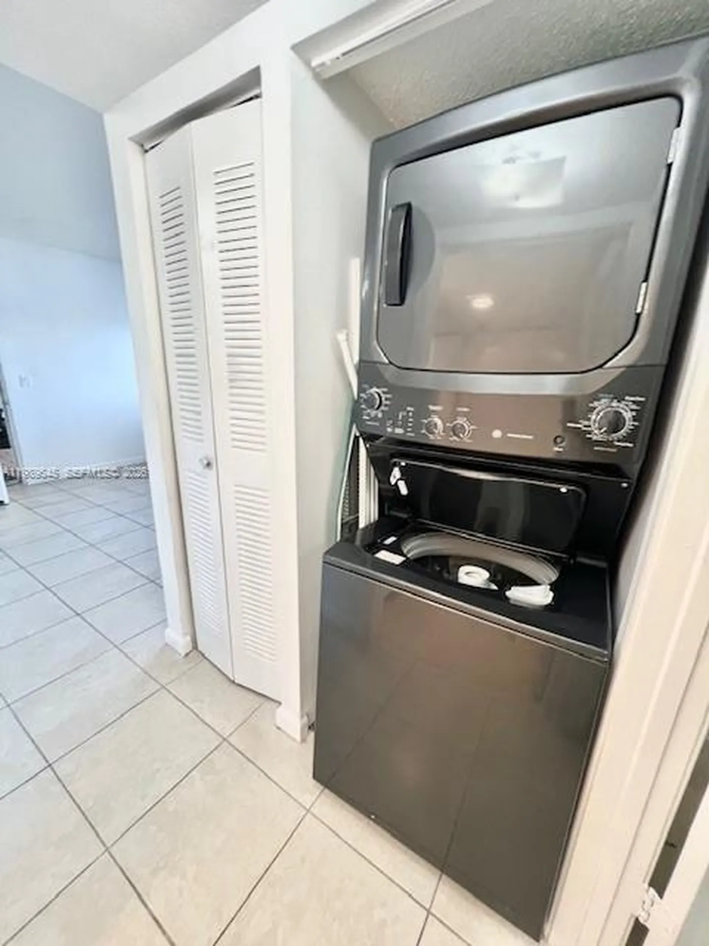 3690 N 56th Avenue Hollywood FL 33021