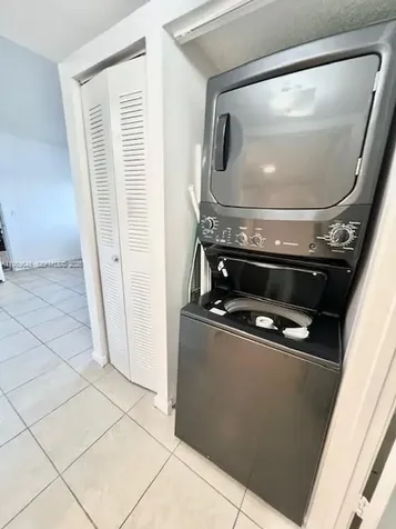 3690 N 56th Avenue Hollywood FL 33021