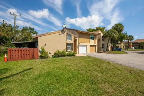 3046 W Missionwood Lane Miramar FL 33025