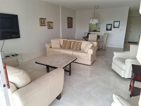 1025 SE 3rd Avenue Dania Beach FL 33004