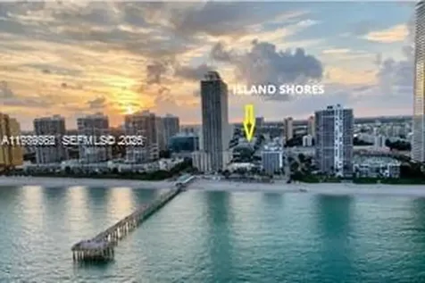 2903 N Miami Beach Boulevard North Miami Beach FL 33160