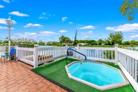3740 Inverrary Drive Lauderhill FL 33319