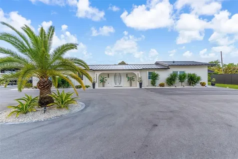 24655 SW 212th Avenue Homestead FL 33031