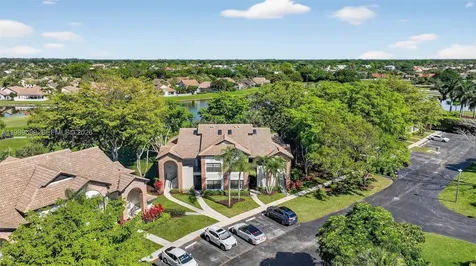 8033 Aberdeen Drive Boynton Beach FL 33472