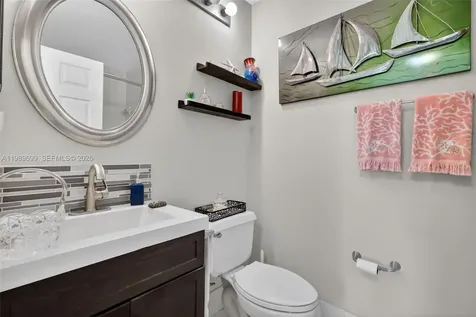 8033 Aberdeen Drive Boynton Beach FL 33472