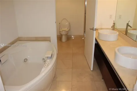 16275 Collins Avenue Sunny Isles Beach FL 33160