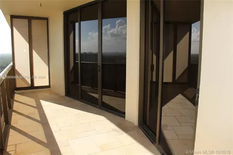 16275 Collins Avenue Sunny Isles Beach FL 33160