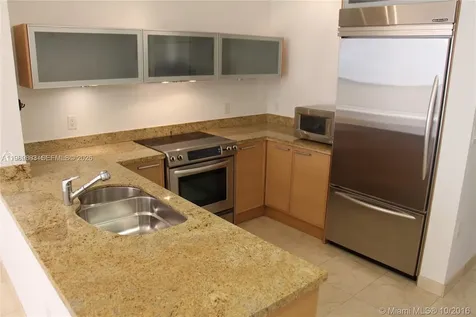 16275 Collins Avenue Sunny Isles Beach FL 33160