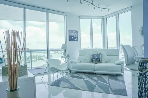 6515 Collins Avenue Miami Beach FL 33141
