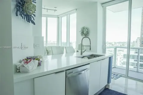 6515 Collins Avenue Miami Beach FL 33141