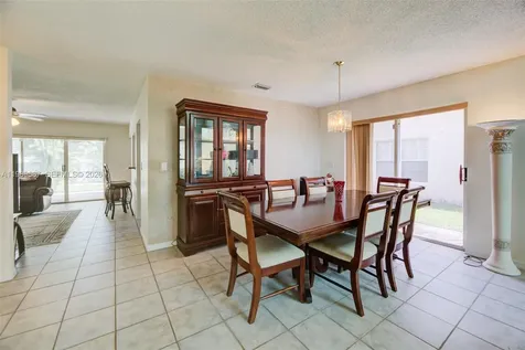 13393 NW 7th Street Plantation FL 33325