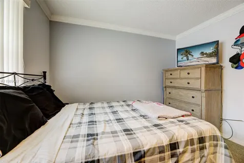 13393 NW 7th Street Plantation FL 33325