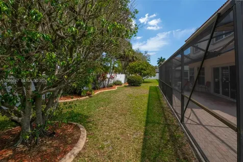 13393 NW 7th Street Plantation FL 33325
