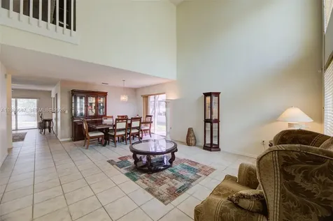 13393 NW 7th Street Plantation FL 33325