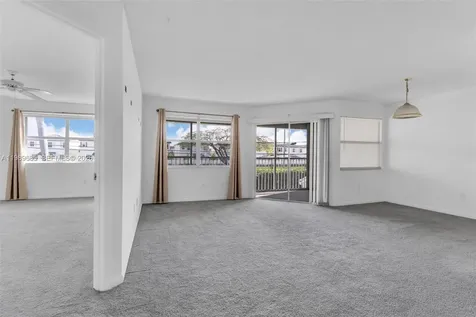 2274 SE 27th Drive Homestead FL 33035