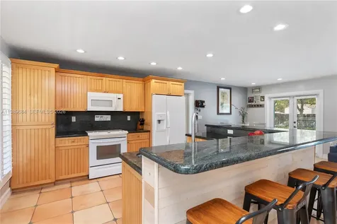 8535 SW 186th Street Cutler Bay FL 33157