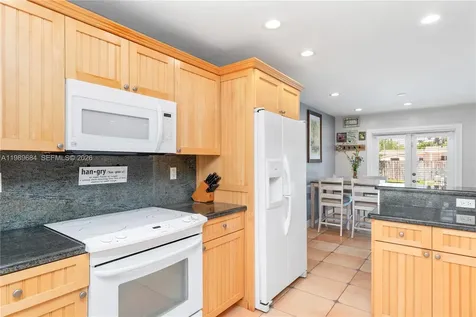 8535 SW 186th Street Cutler Bay FL 33157