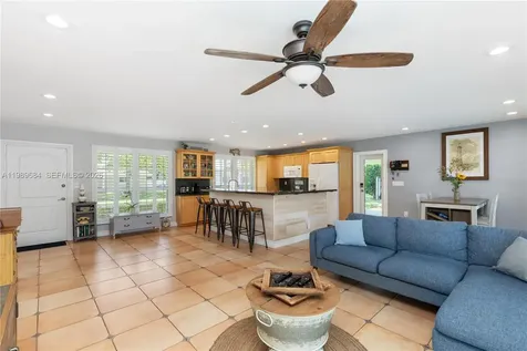 8535 SW 186th Street Cutler Bay FL 33157