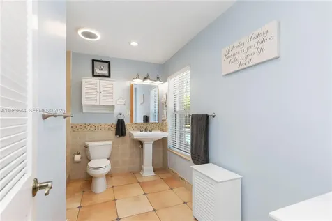 8535 SW 186th Street Cutler Bay FL 33157
