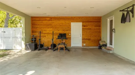8535 SW 186th Street Cutler Bay FL 33157