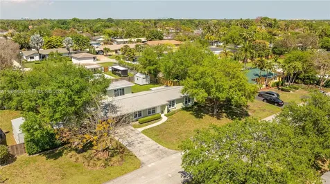8535 SW 186th Street Cutler Bay FL 33157