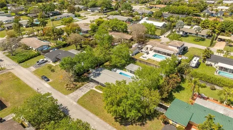 8535 SW 186th Street Cutler Bay FL 33157