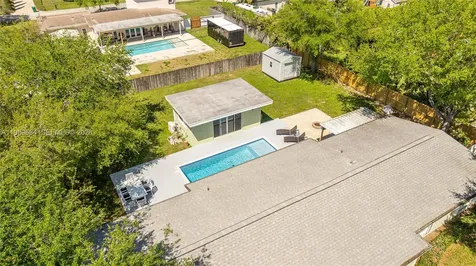 8535 SW 186th Street Cutler Bay FL 33157