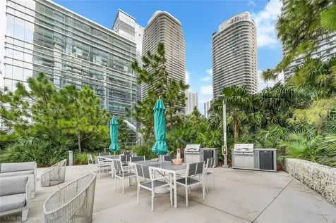 88 SW 7th Street Miami FL 33130