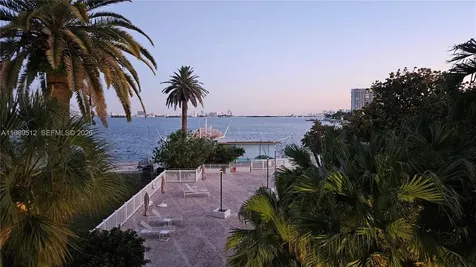 11111 Biscayne Boulevard Miami FL 33181