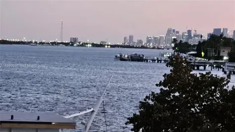 11111 Biscayne Boulevard Miami FL 33181