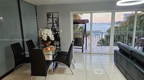 11111 Biscayne Boulevard Miami FL 33181