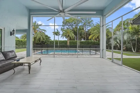 8179 Lakeview Drive West Palm Beach FL 33412