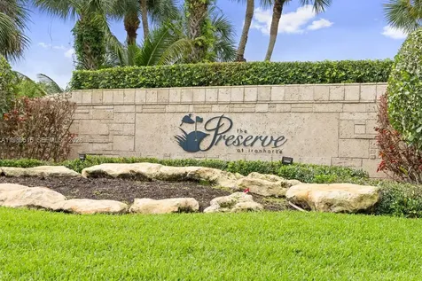 8179 Lakeview Drive West Palm Beach FL 33412