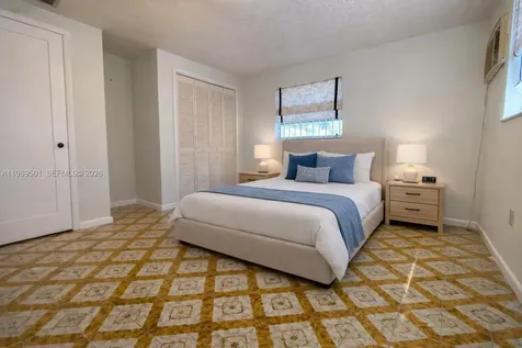 3300-3302 SW 10th Street Miami FL 33135