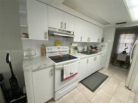 3300-3302 SW 10th Street Miami FL 33135