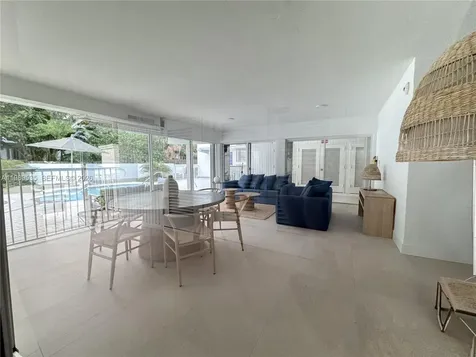 290 Sunrise Drive Key Biscayne FL 33149