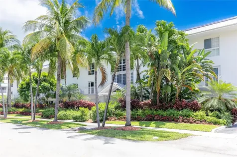 290 Sunrise Drive Key Biscayne FL 33149