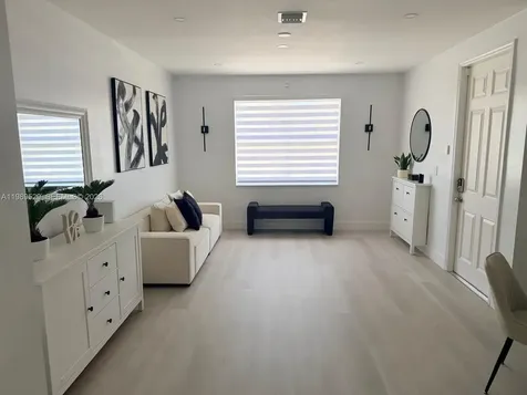 1022 NE 42nd Terrace Homestead FL 33033