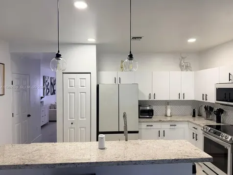1022 NE 42nd Terrace Homestead FL 33033
